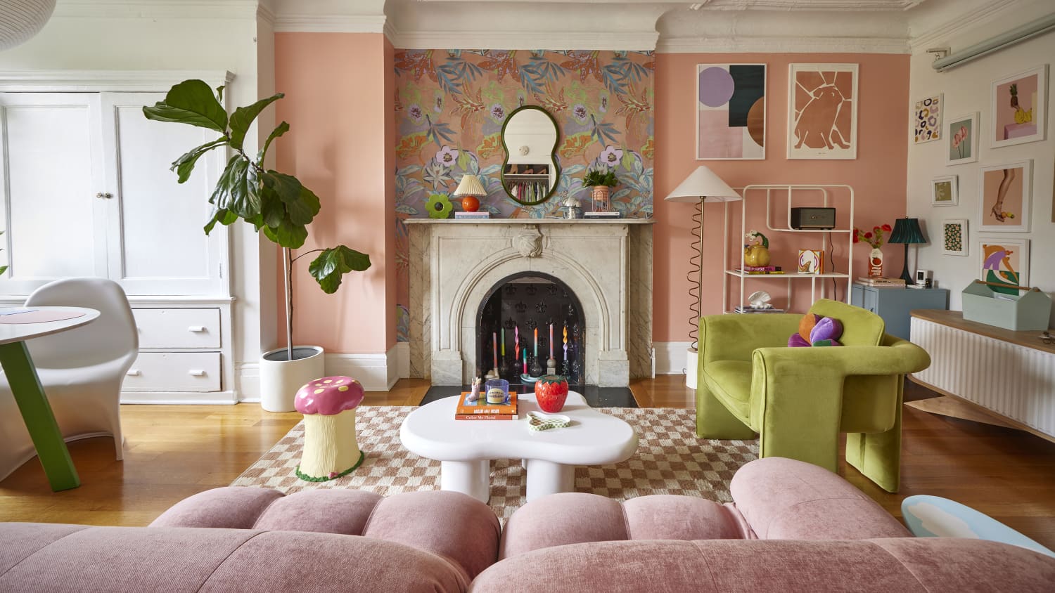 Tour a Colorful Renter-Friendly NYC Apartment: Photos | Apartment